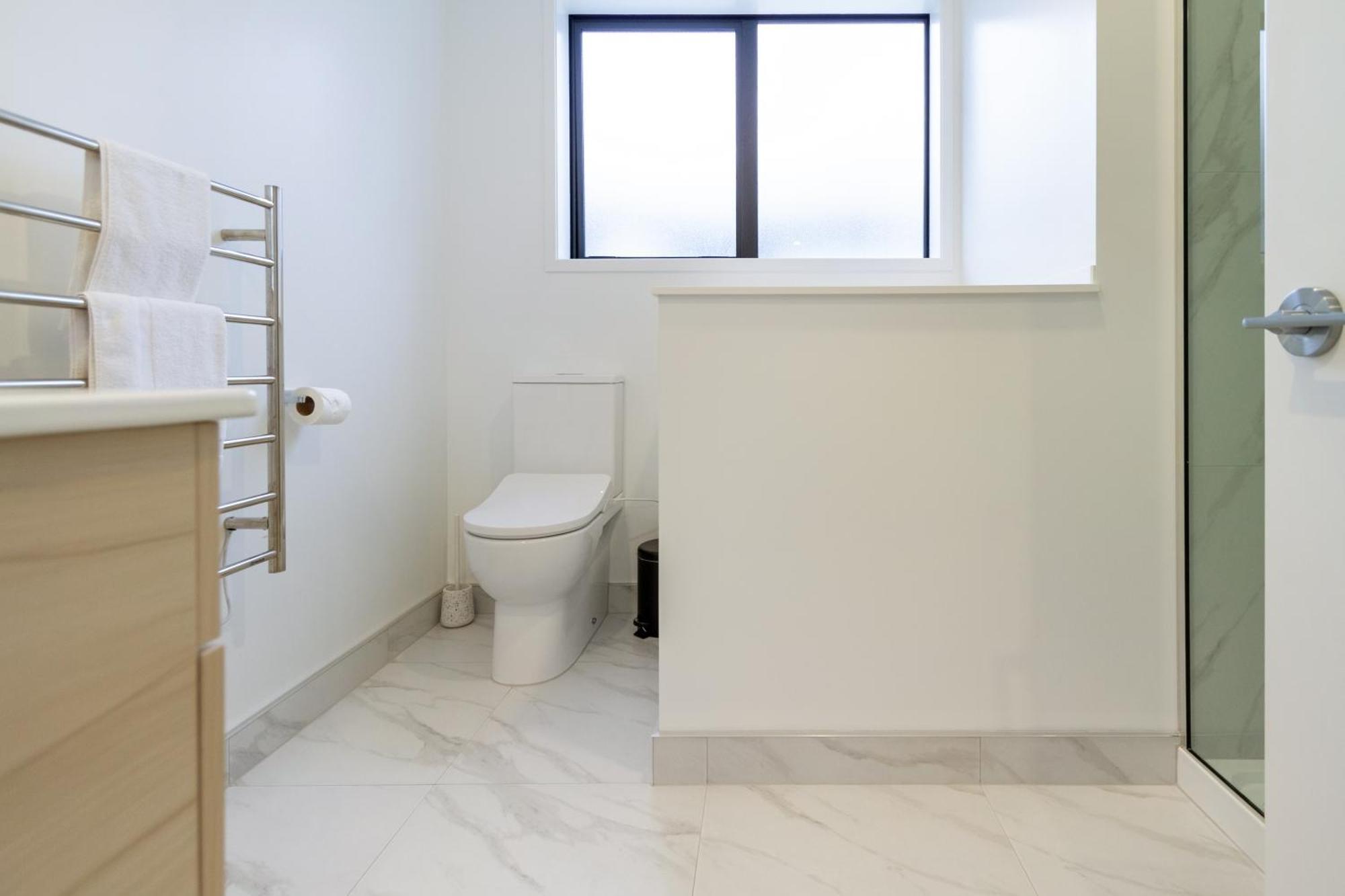 Stylish Cbd Escape 2br Townhouse Apartamento